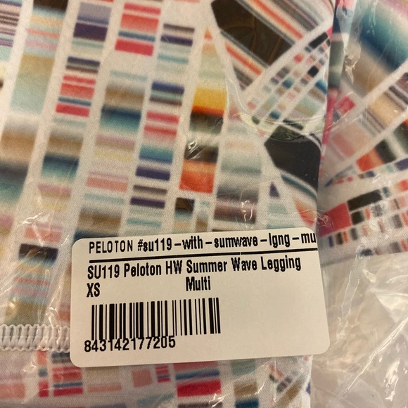 Peloton summer wave leggings - Picture 3 of 3